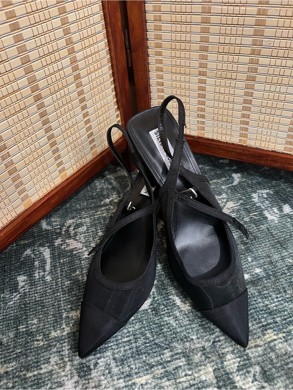 Steve Madden Suelyn Black Mesh Slingback Pointed Toe Block Heel Pumps Size 10M - Picture 3 of 6